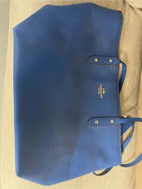 Coach Royal Blue Pebbled Leather Tote with Gold Logo
